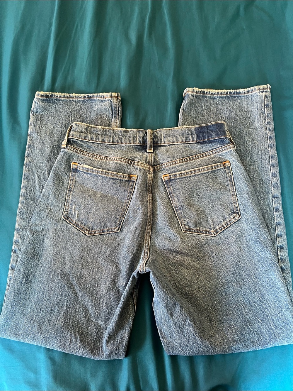 Abercrombie Curve Love Low Rise Baggy Jeans